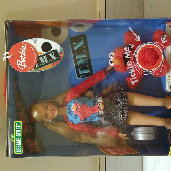 Vintage 2006 Barbie & Elmo Sesame Street TMX Tickle Me Elmo Doll Mattel - Picture 2 of 7